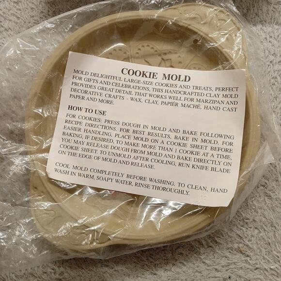 Vintage Stoneware Cookie Mold 10" Flowers And Lace - Picture 3 of 6